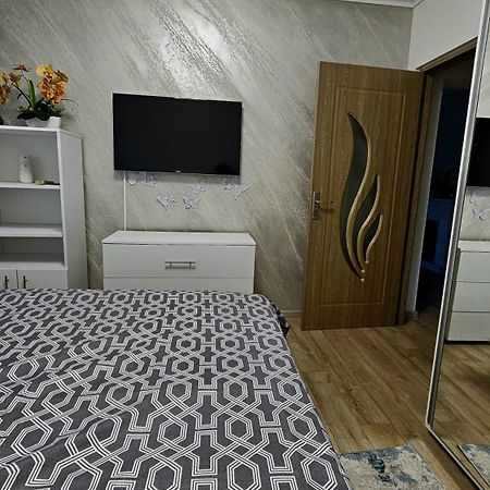 Rose Residence Buzău Extérieur photo