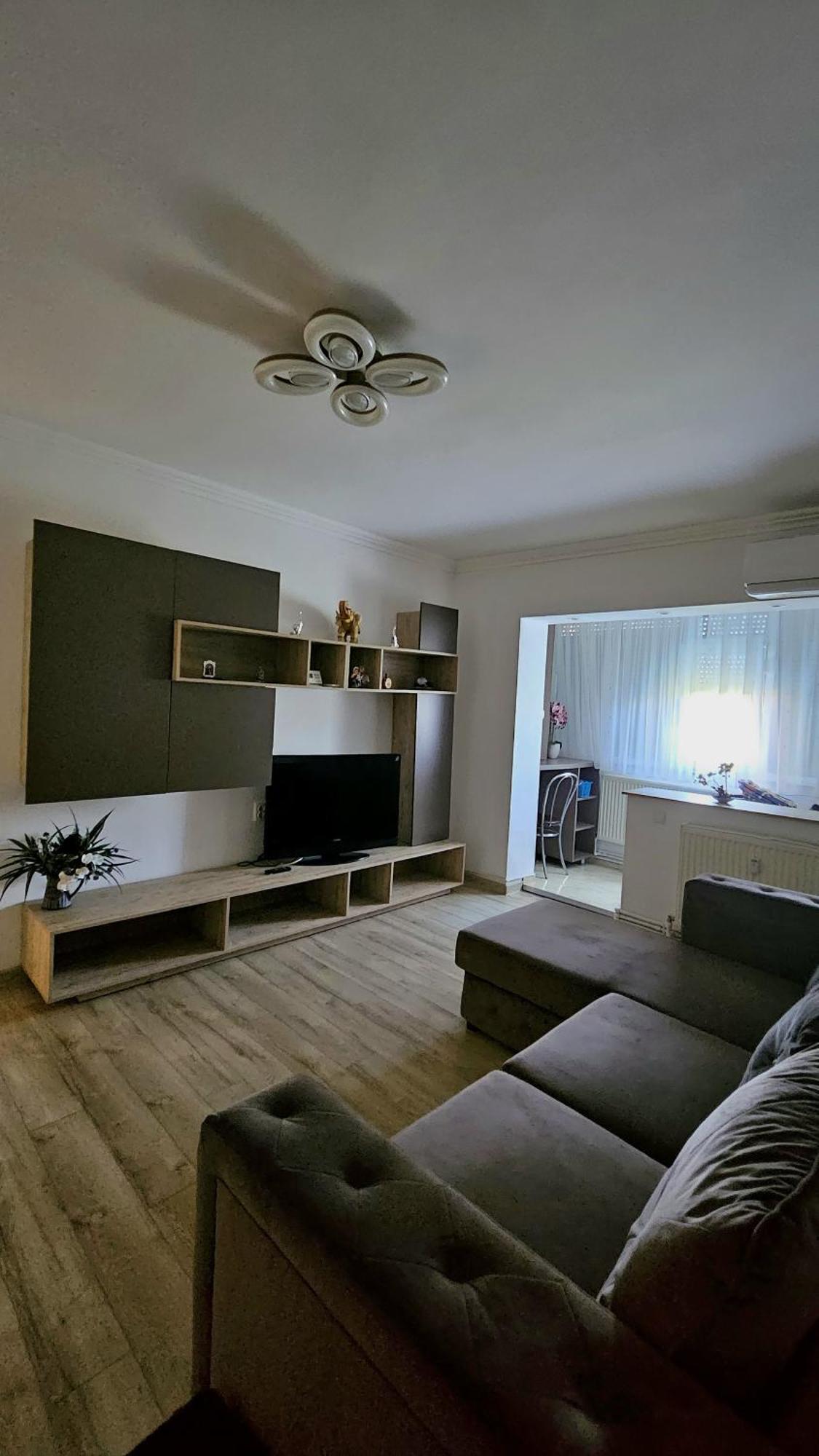 Rose Residence Buzău Extérieur photo